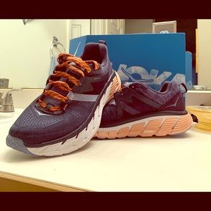 Hoka One One Gaviota 2